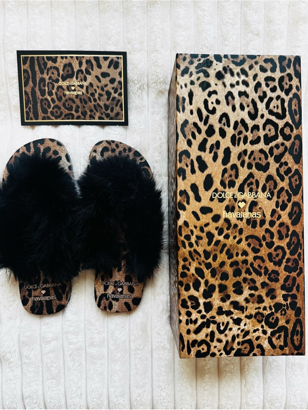 Havaianas Leopard Print Faux Fur Slide Sandals with Black Fur - Picture 3 of 4